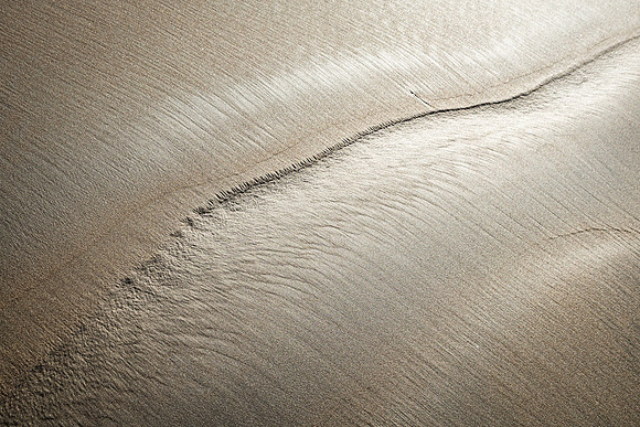 golden line