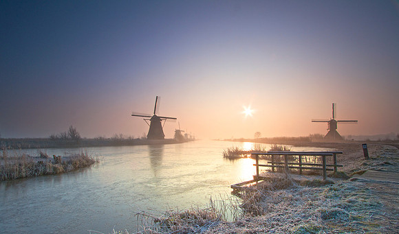 sunrise at Kinderdijk 5